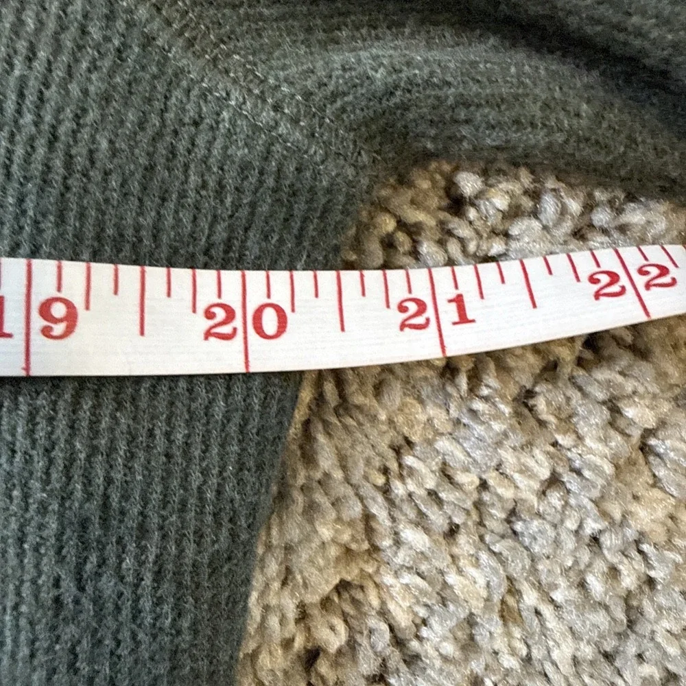 Banana Republic Men's 1/4 Zip Sweater Dark Green Size Medium